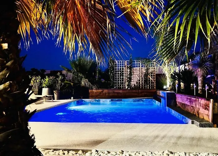 Luxury Pool ,ac ,tropical Garden ,south Of France * Juvignac