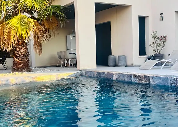 Luxury Pool ,ac ,tropical Garden ,south Of France *